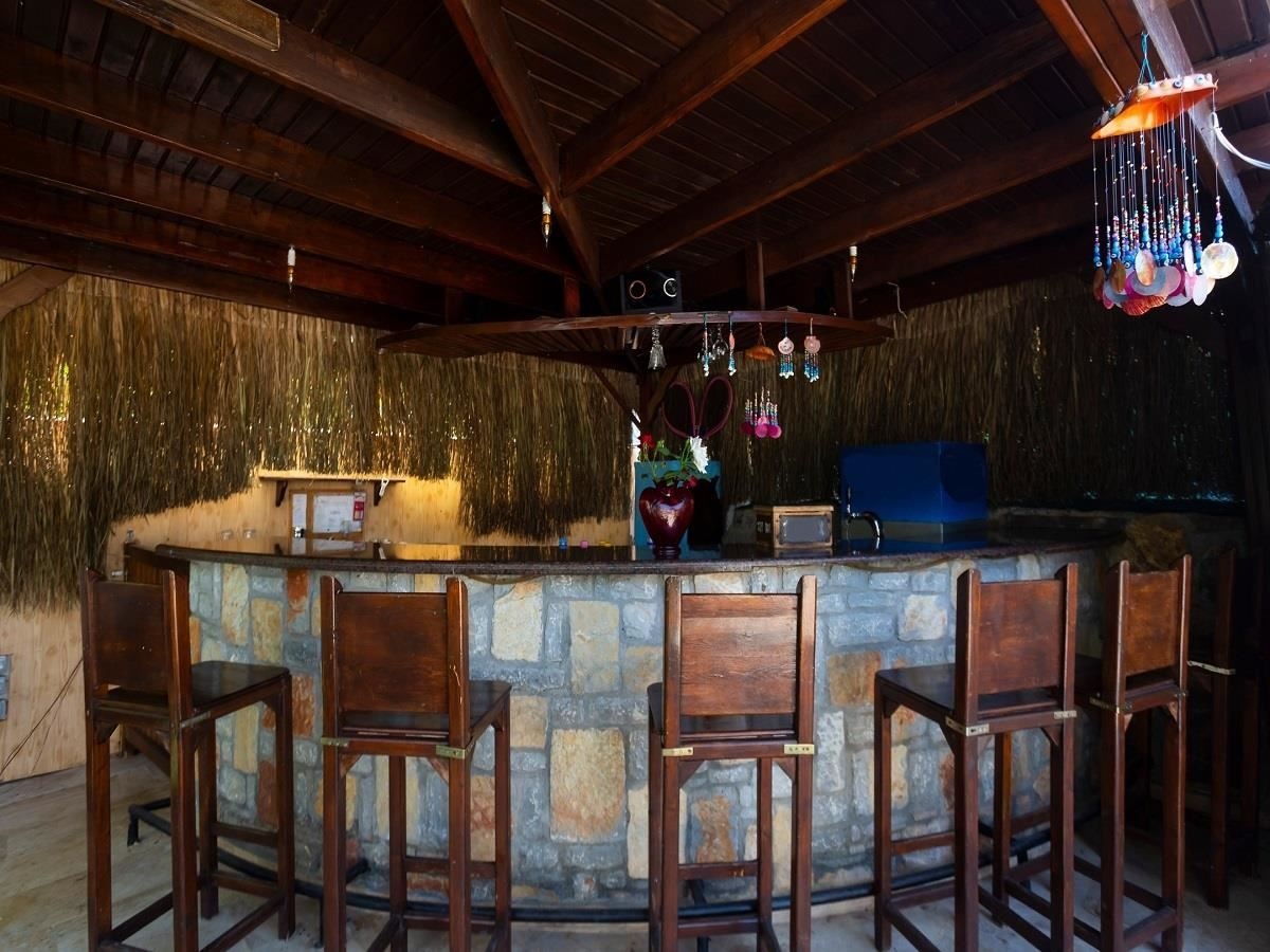 bars-havuz-bar