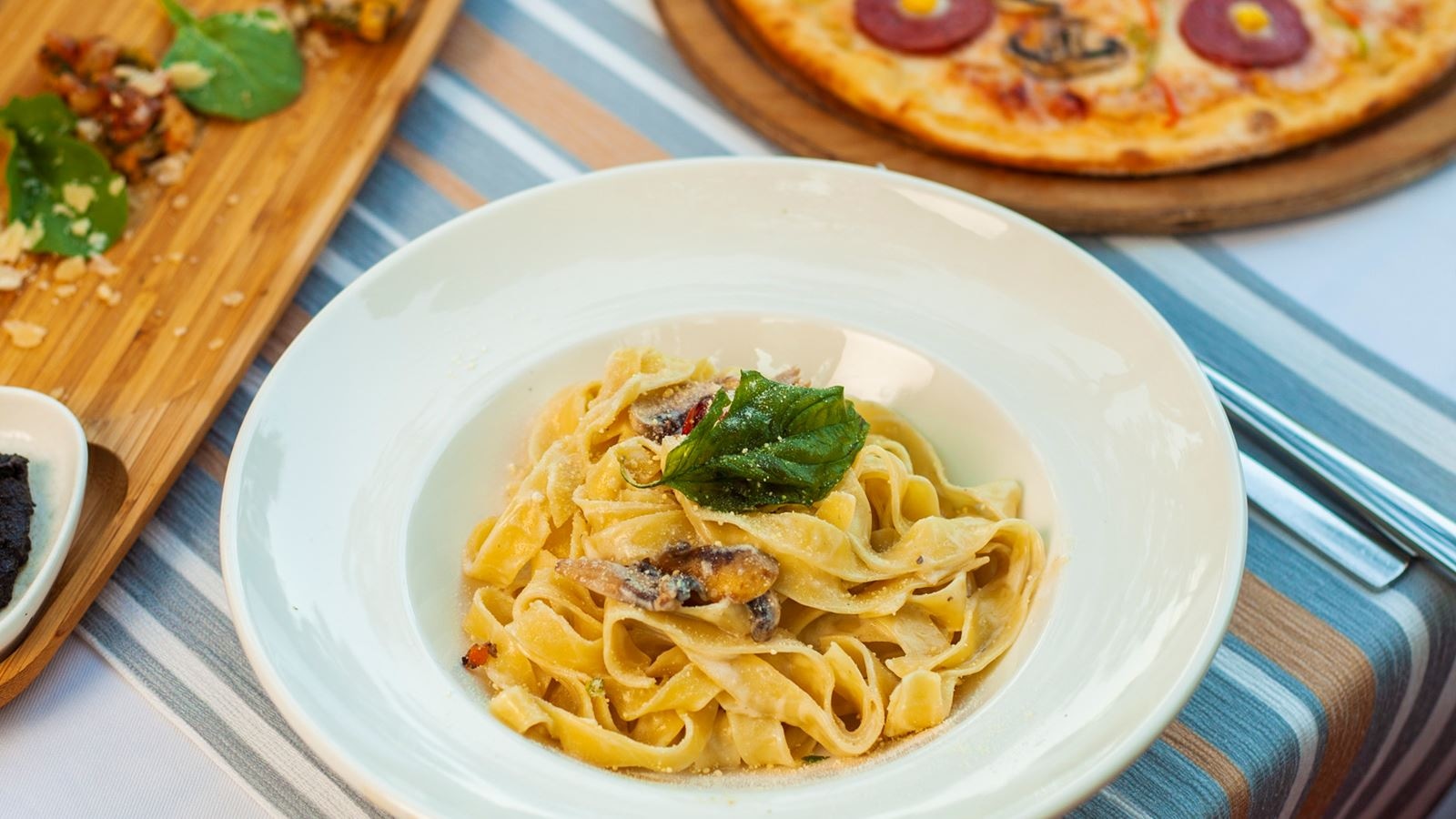 restaurants-olive-tree--italian