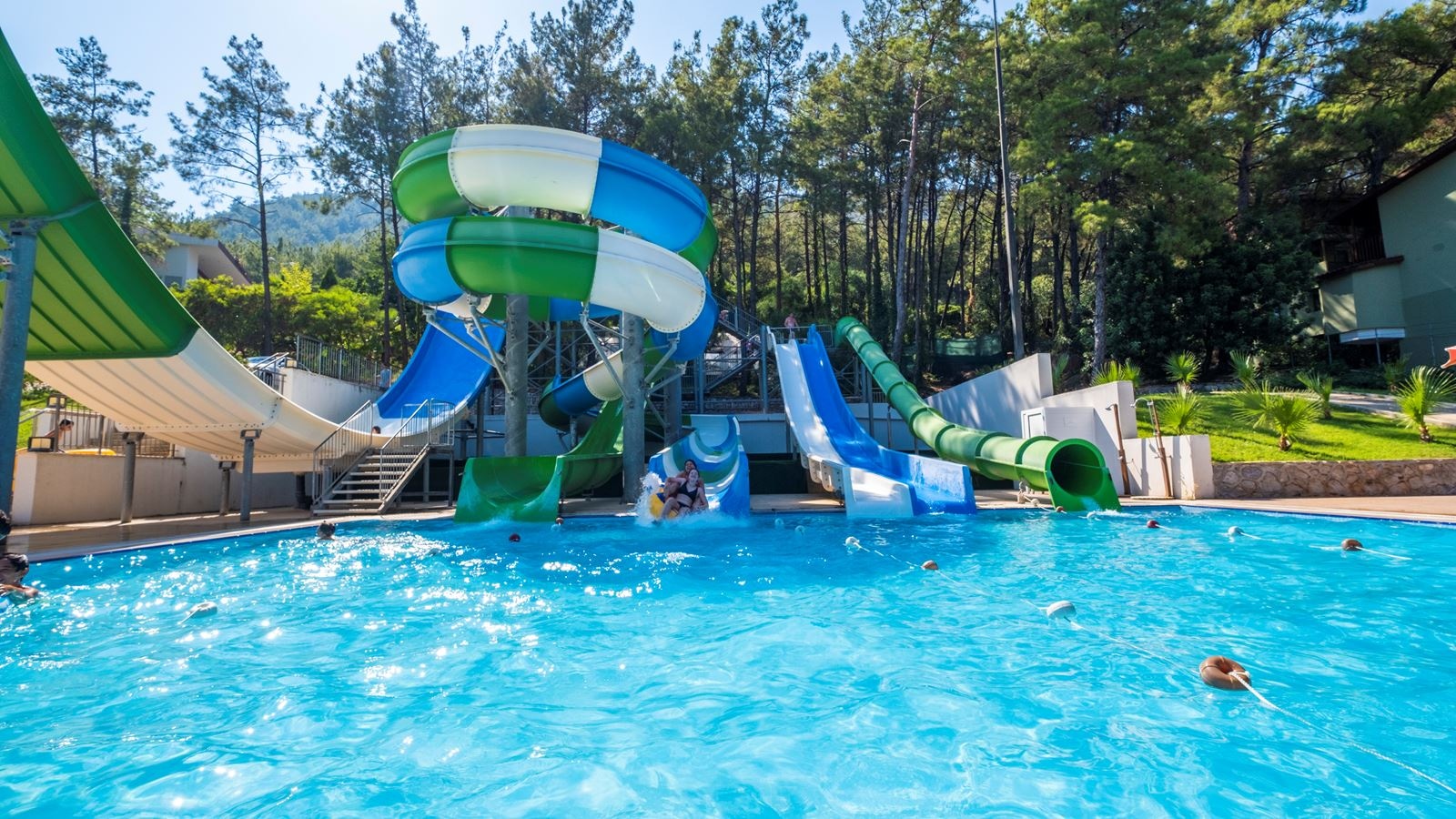 water-park-water-park