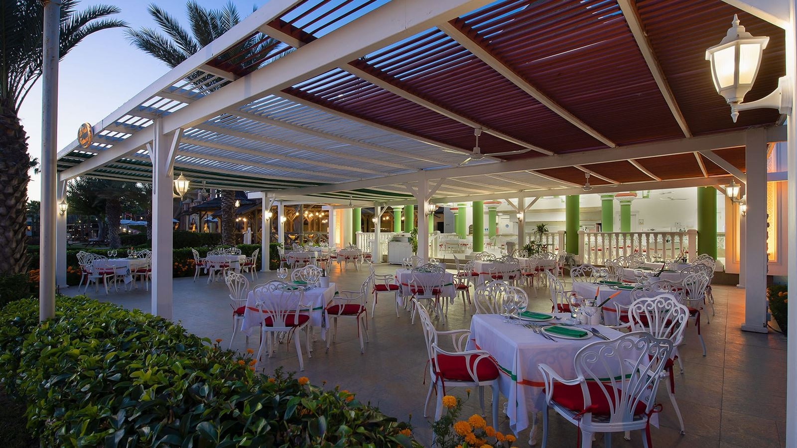 restaurants-la-perla-restaurant