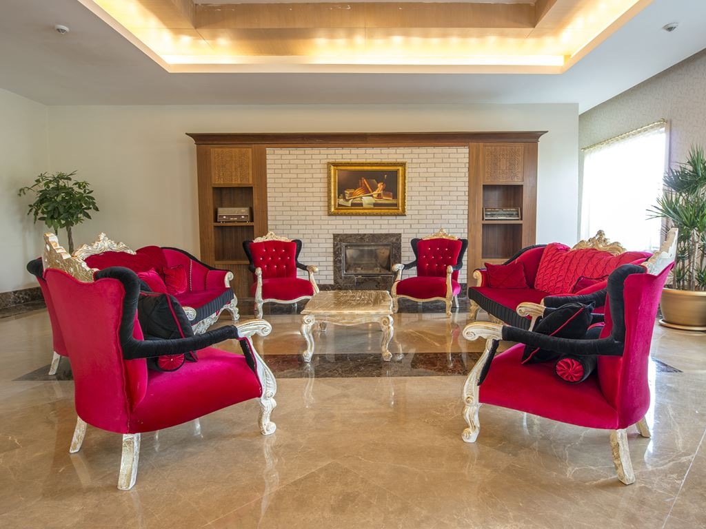 general-main-building