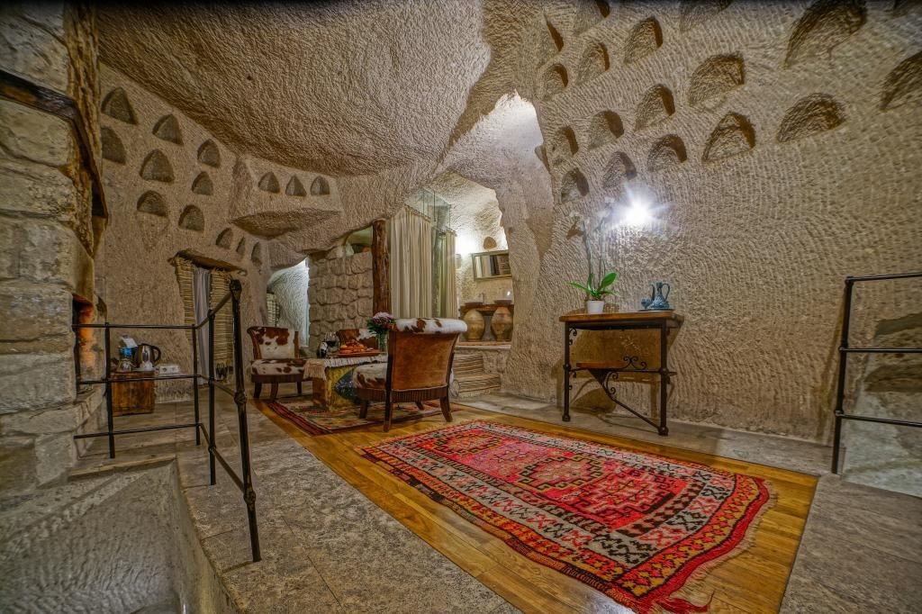 rooms-presidential-cave-suite