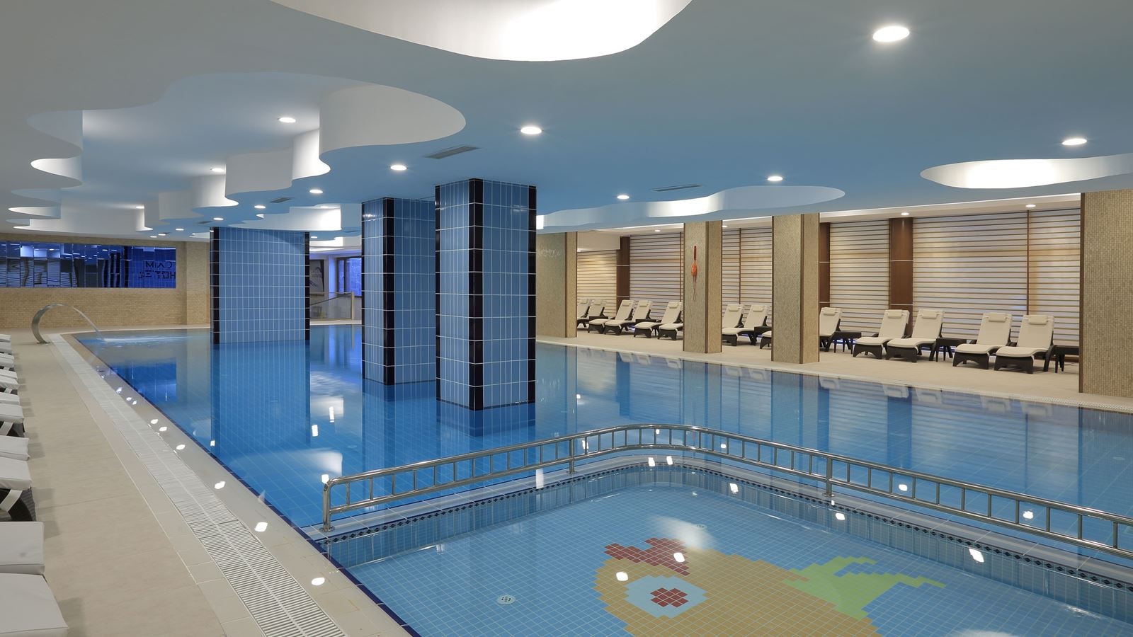 pools-indoor-pool