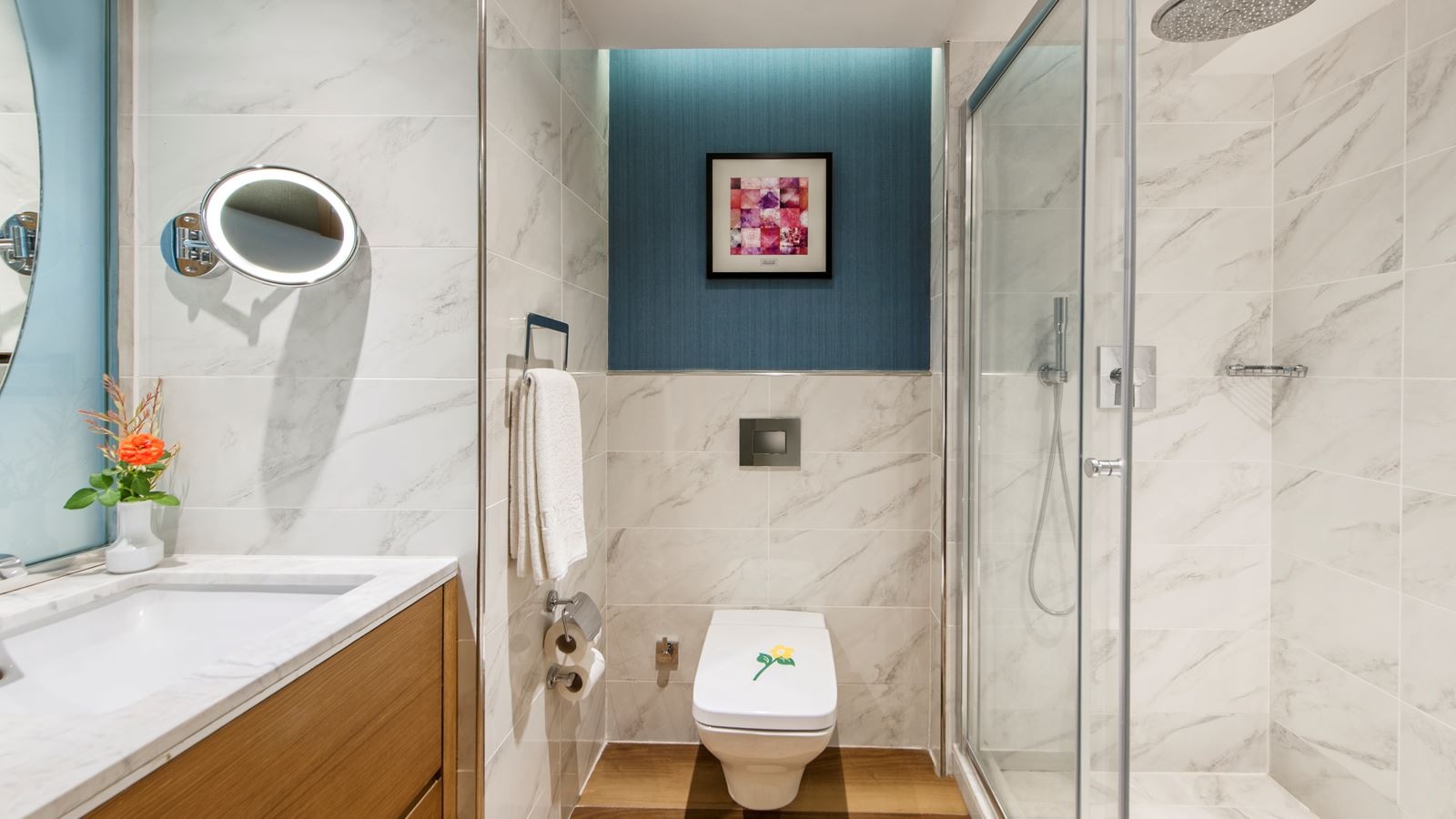 rooms-deluxe-room-land-view