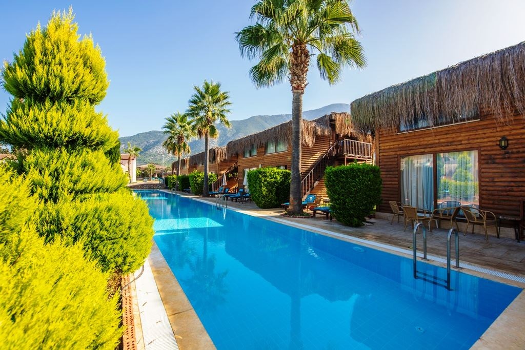 rooms-deluxe-suite-bungalow