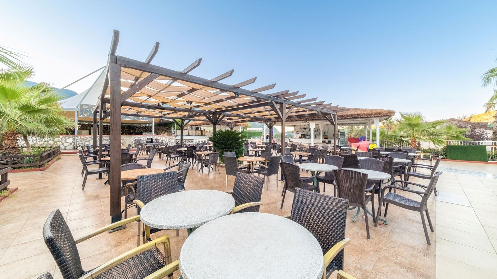 restaurants-snack-bar