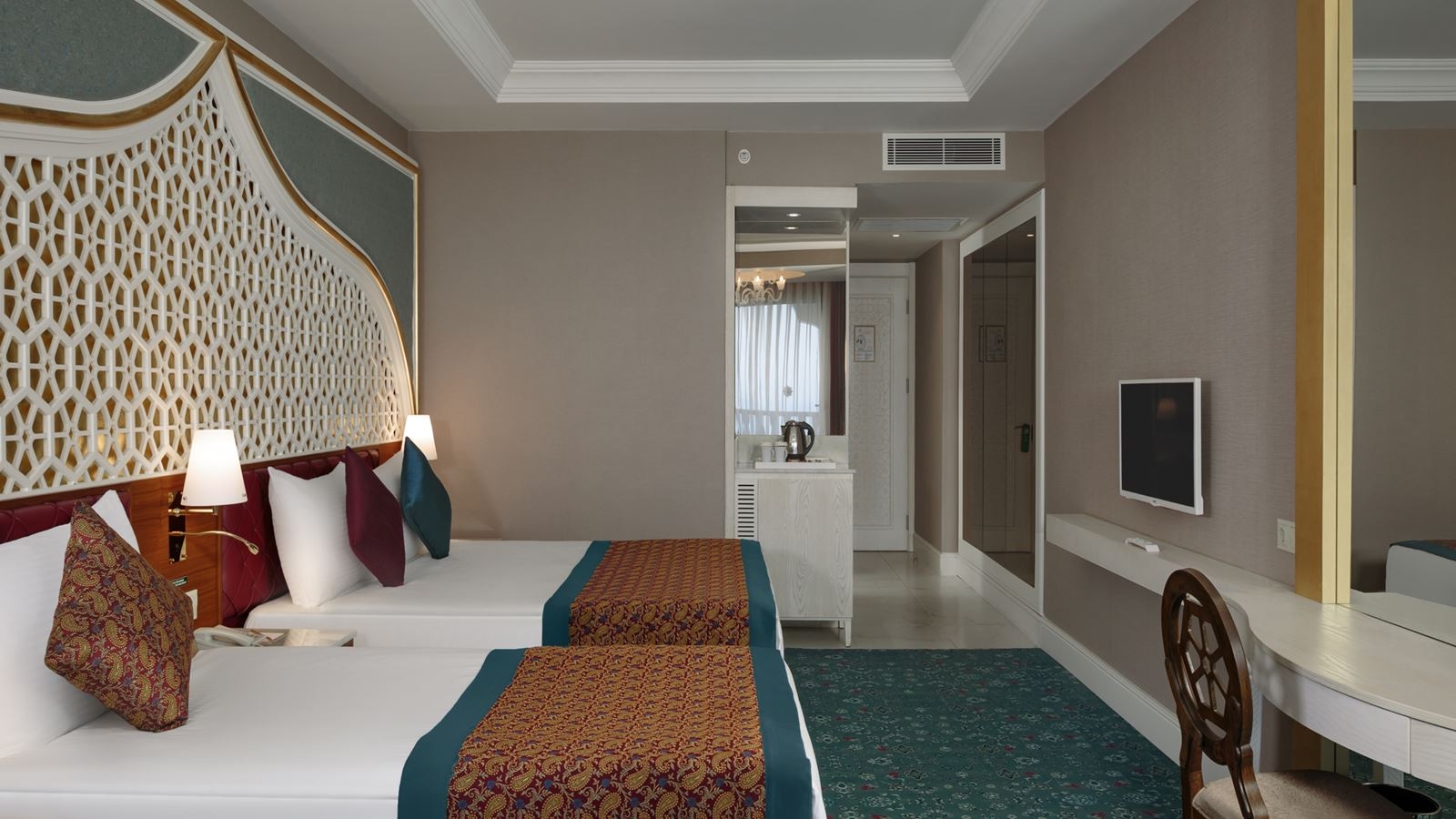 rooms-superior-standard-handicapped-room