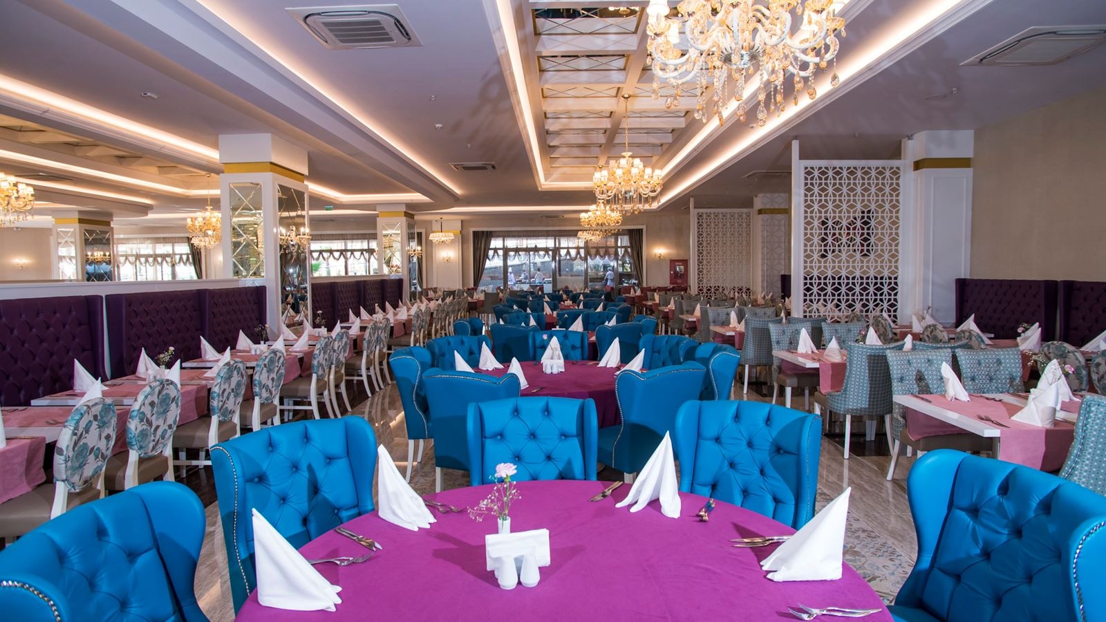 restaurants-aqua-restaurant