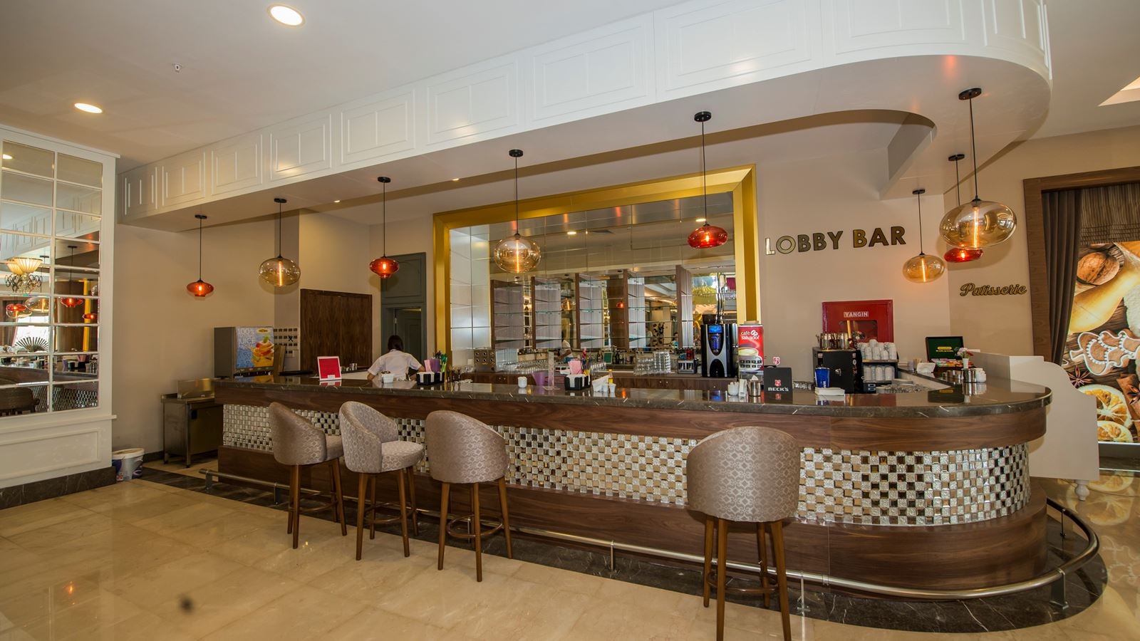 bars-lobby-bar