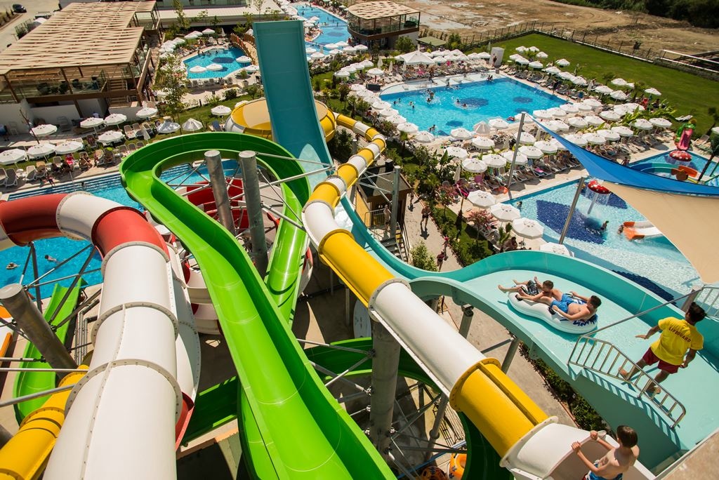 water-park-water-park