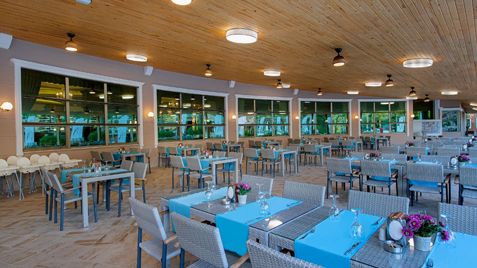 restaurants-main-restaurant