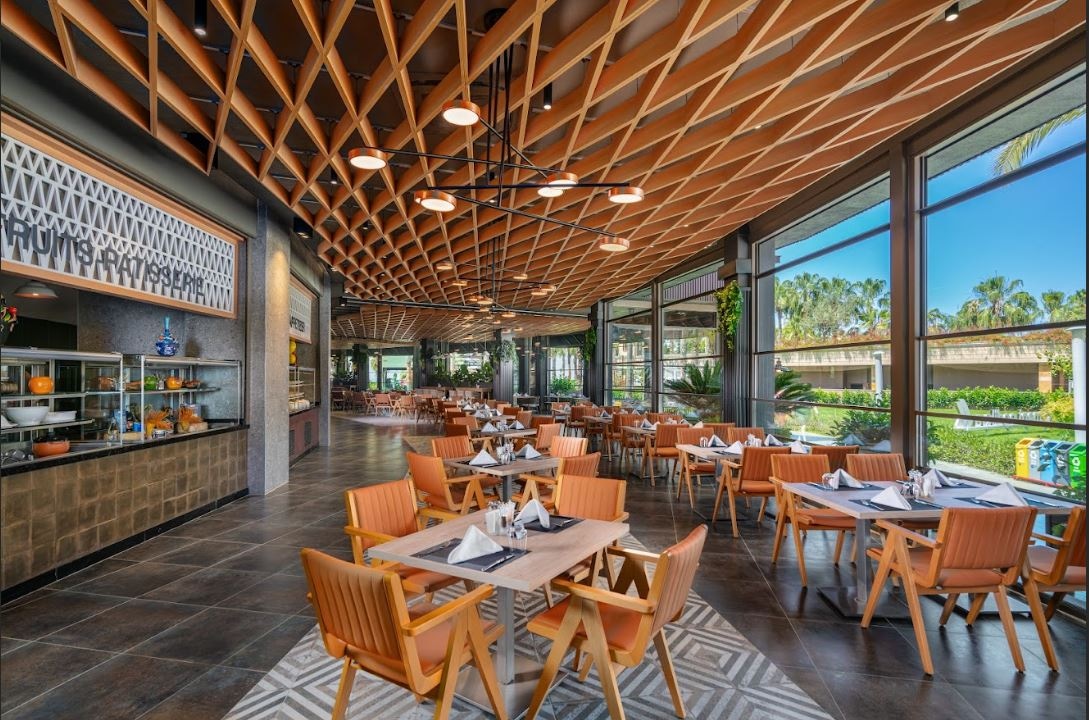 restaurants-snack-restaurant-international-lunch-menu