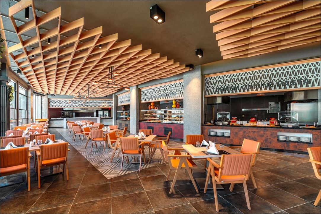 restaurants-snack-restaurant-international-lunch-menu