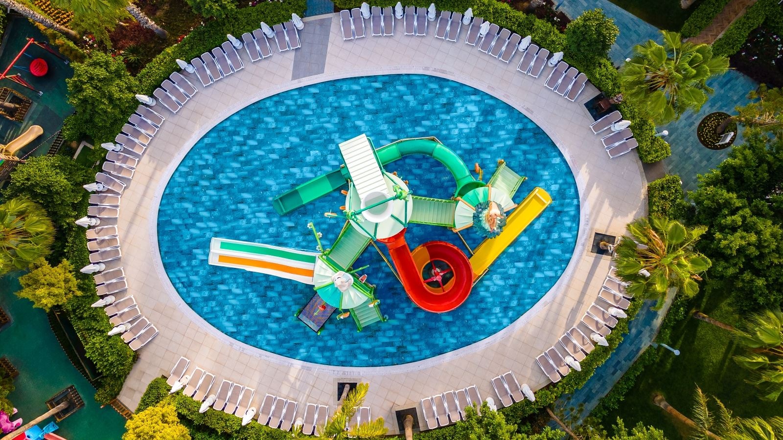 pools-outdoor-childrens-pool