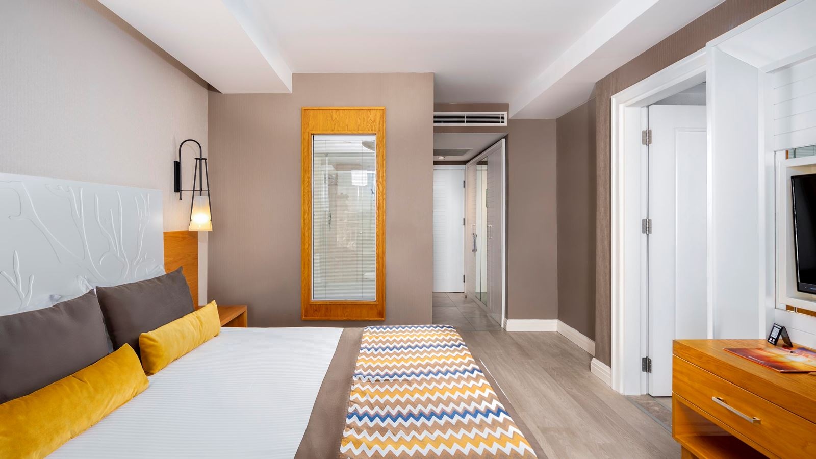 rooms-family-room-connect