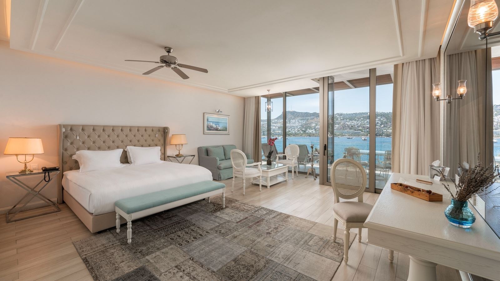 rooms-premium-queen-room-sea-view