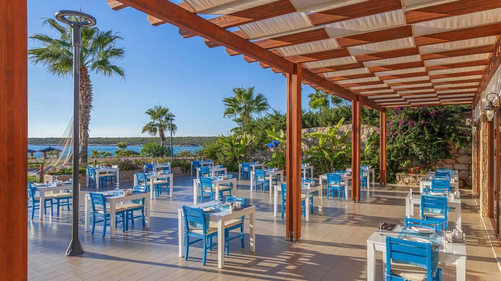 restaurants-fangri-restaurant--seafood