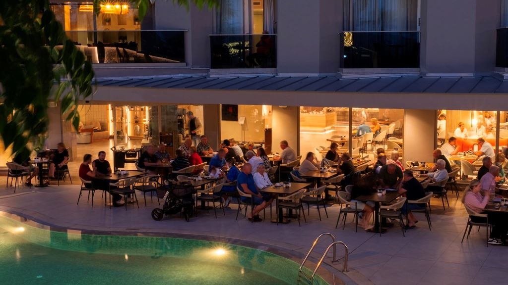 restaurants-main-restaurant