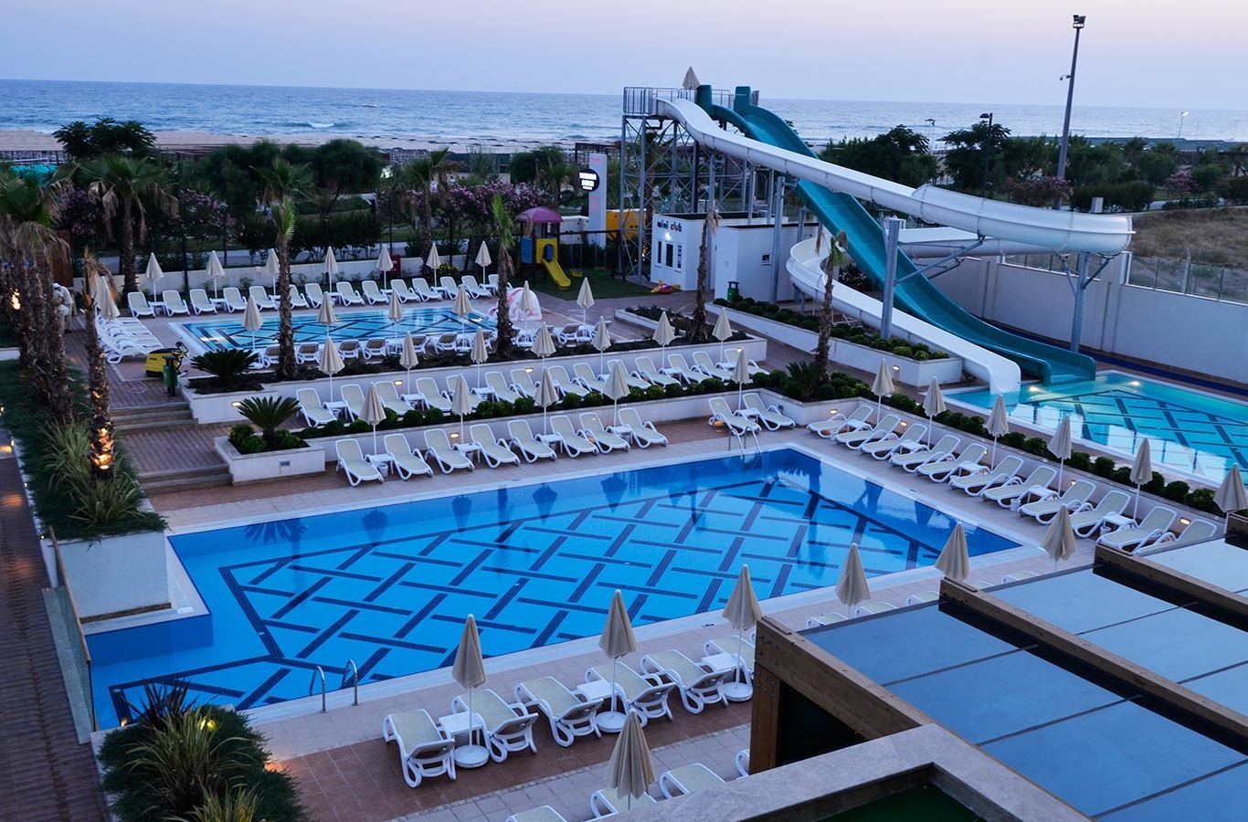 water-park-water-park