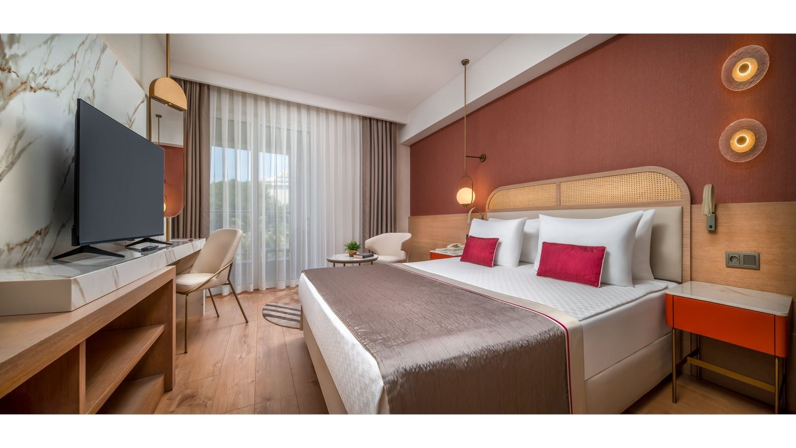 rooms-anex-building-standard-side-sea-view-with-balcony