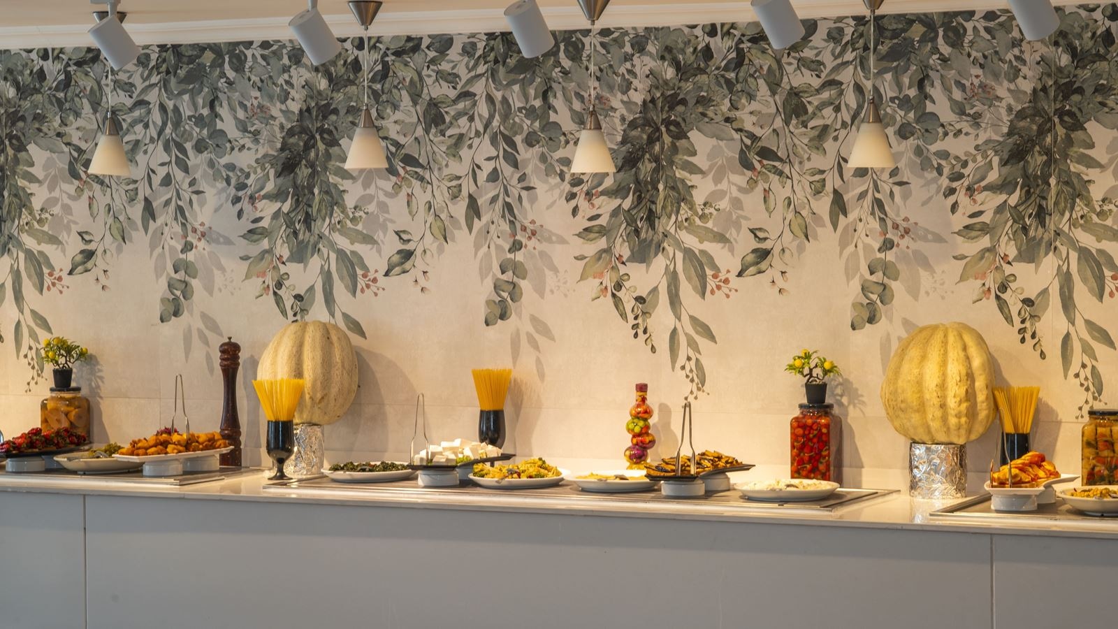 restaurants-main-restaurant