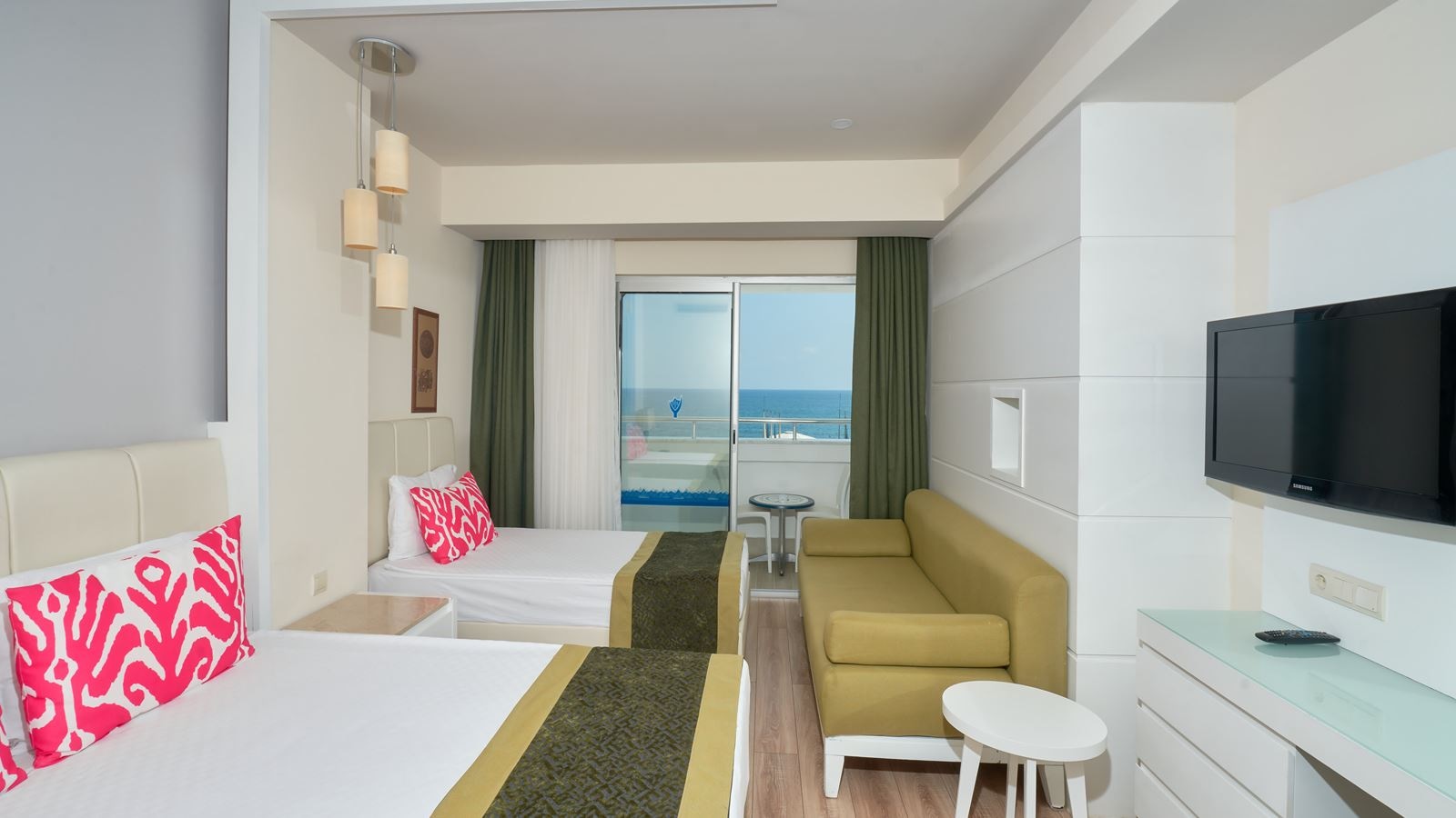 rooms-standard-room-sea-view