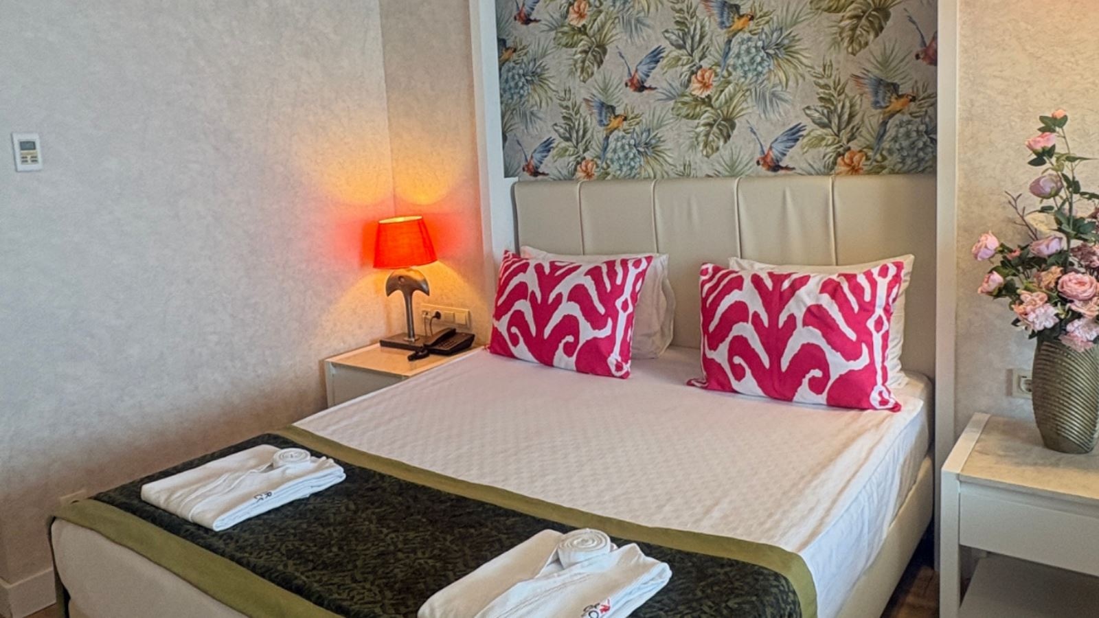 rooms-standard-room-sea-view