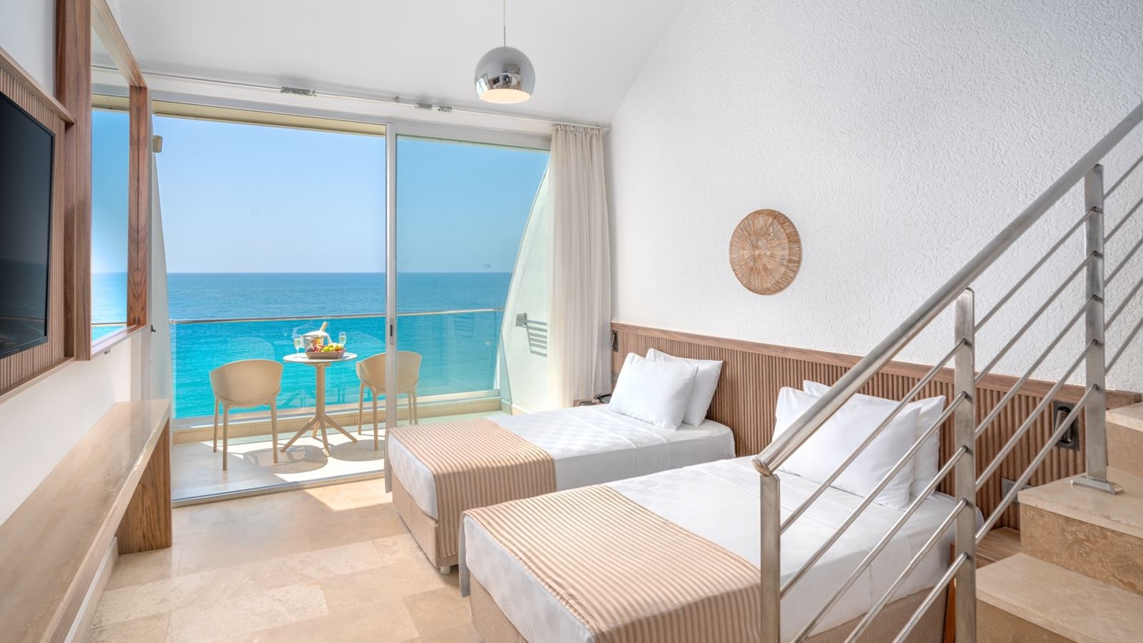 rooms-maisonette-family-room