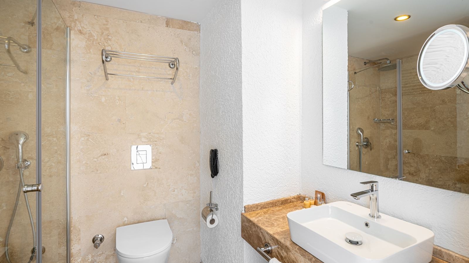 rooms-maisonette-family-room