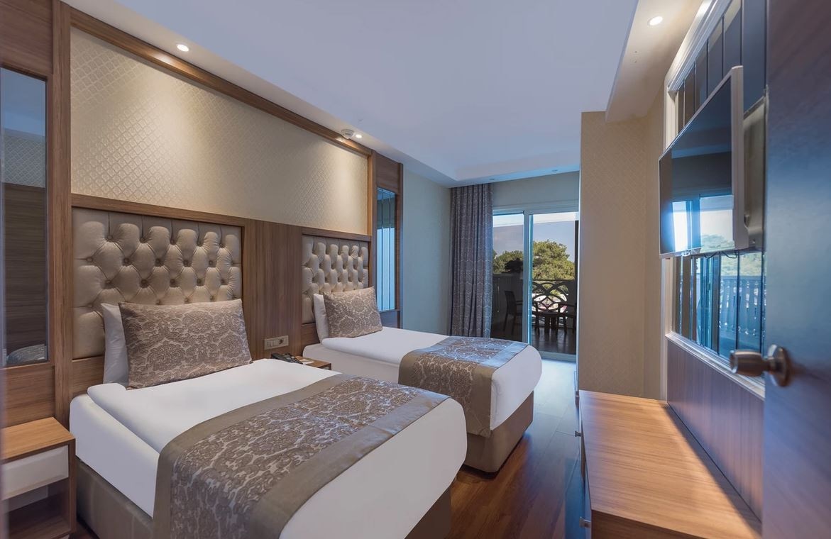 rooms-economy-family-ground-floor-room