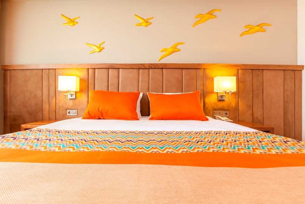 rooms-standard-room