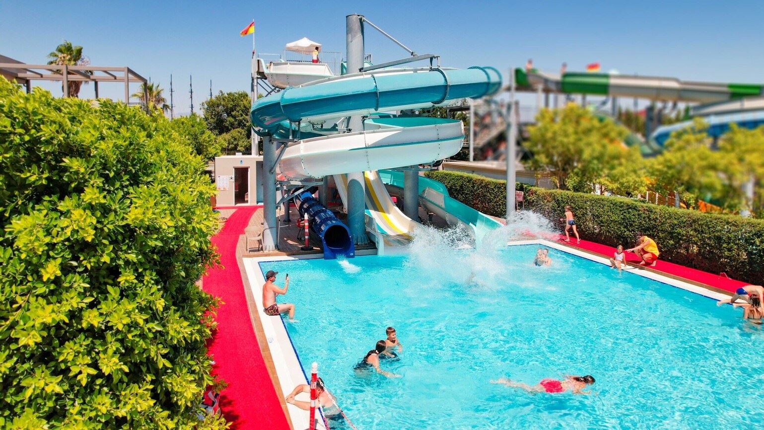 water-park-water-park