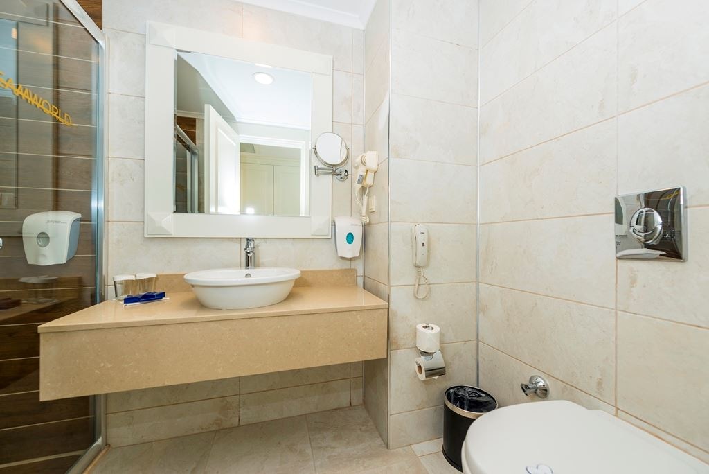 rooms-standard-room-land-view