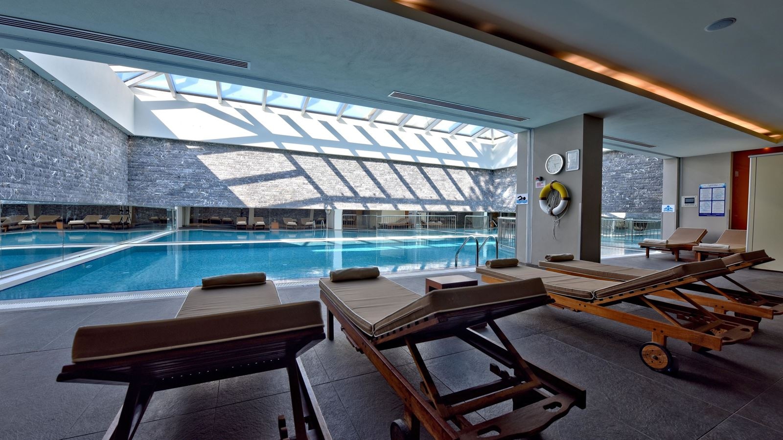 pools-indoor-pool