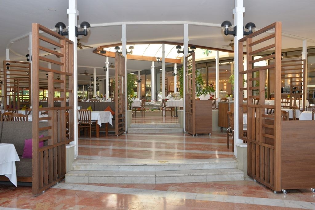 restaurants-veranda-restaurant