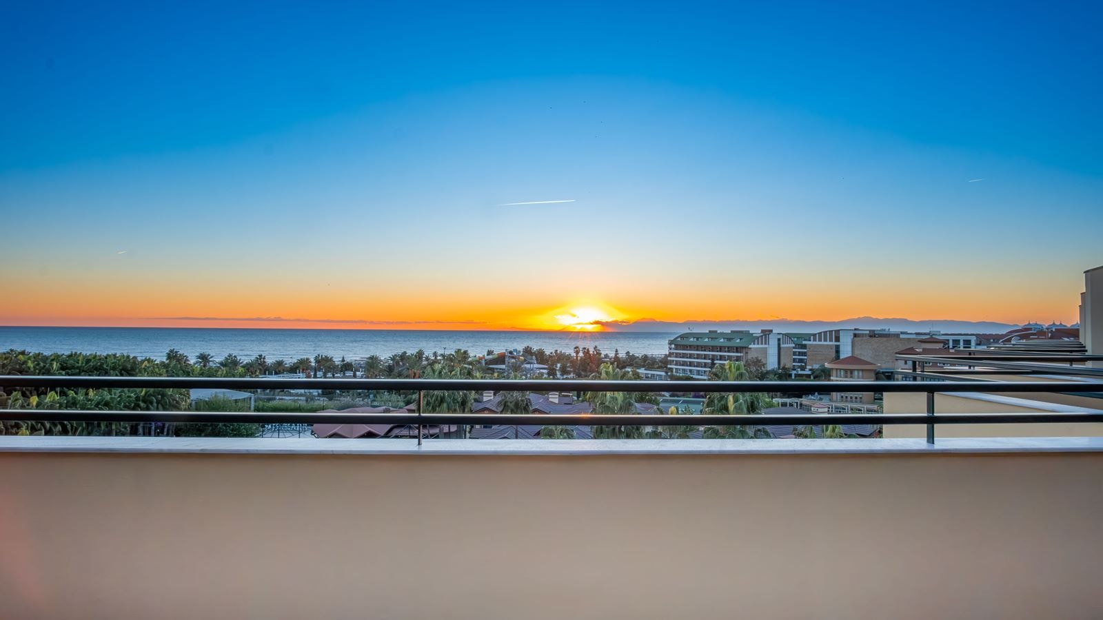 rooms-suite-with-sauna--jakuzzi