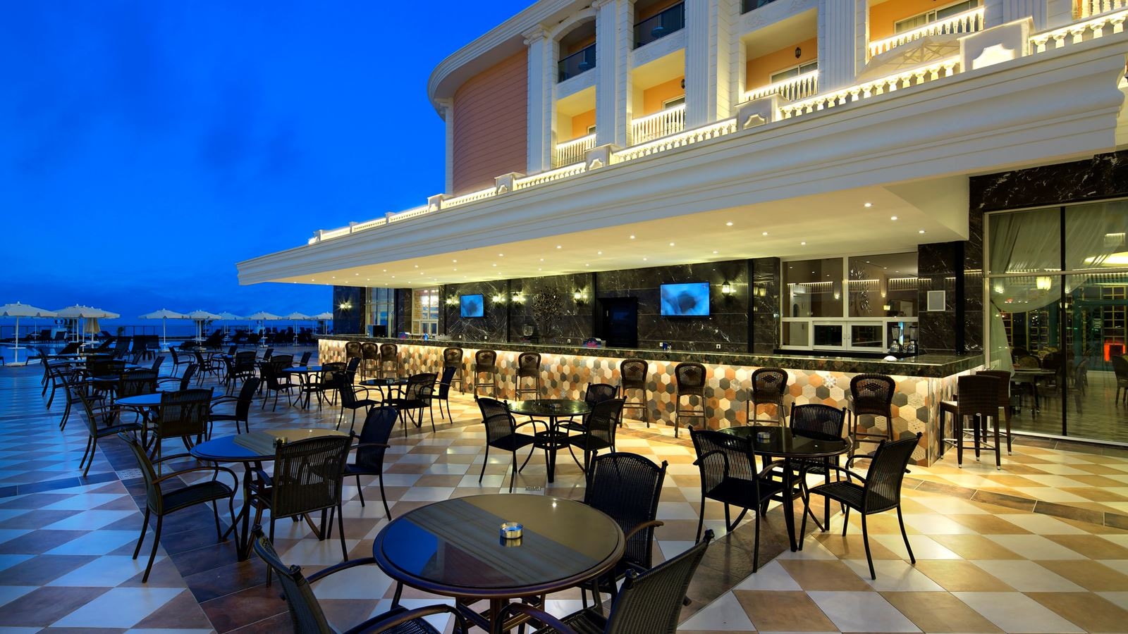 restaurants-main-restaurant