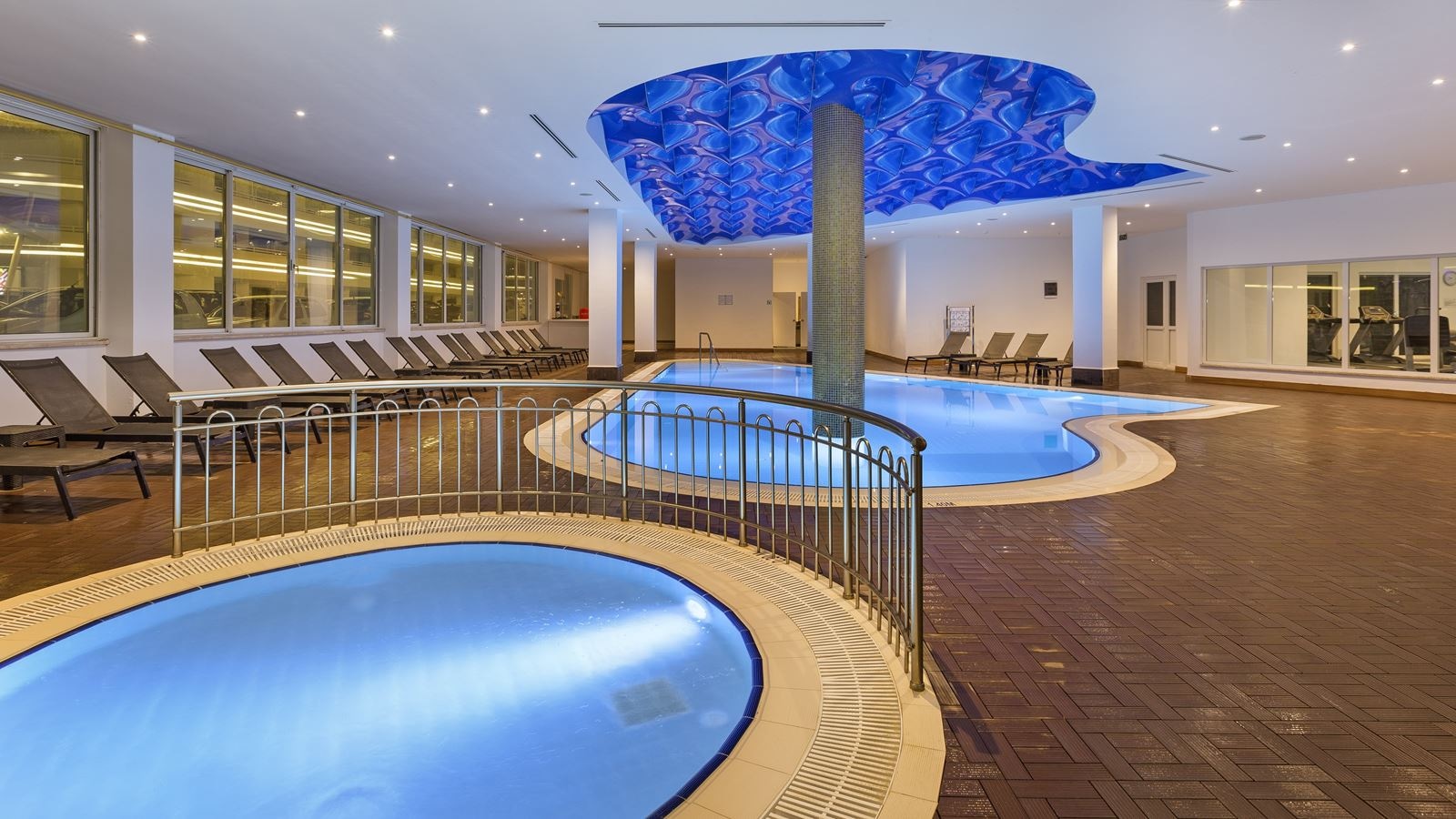 pools-indoor-pool