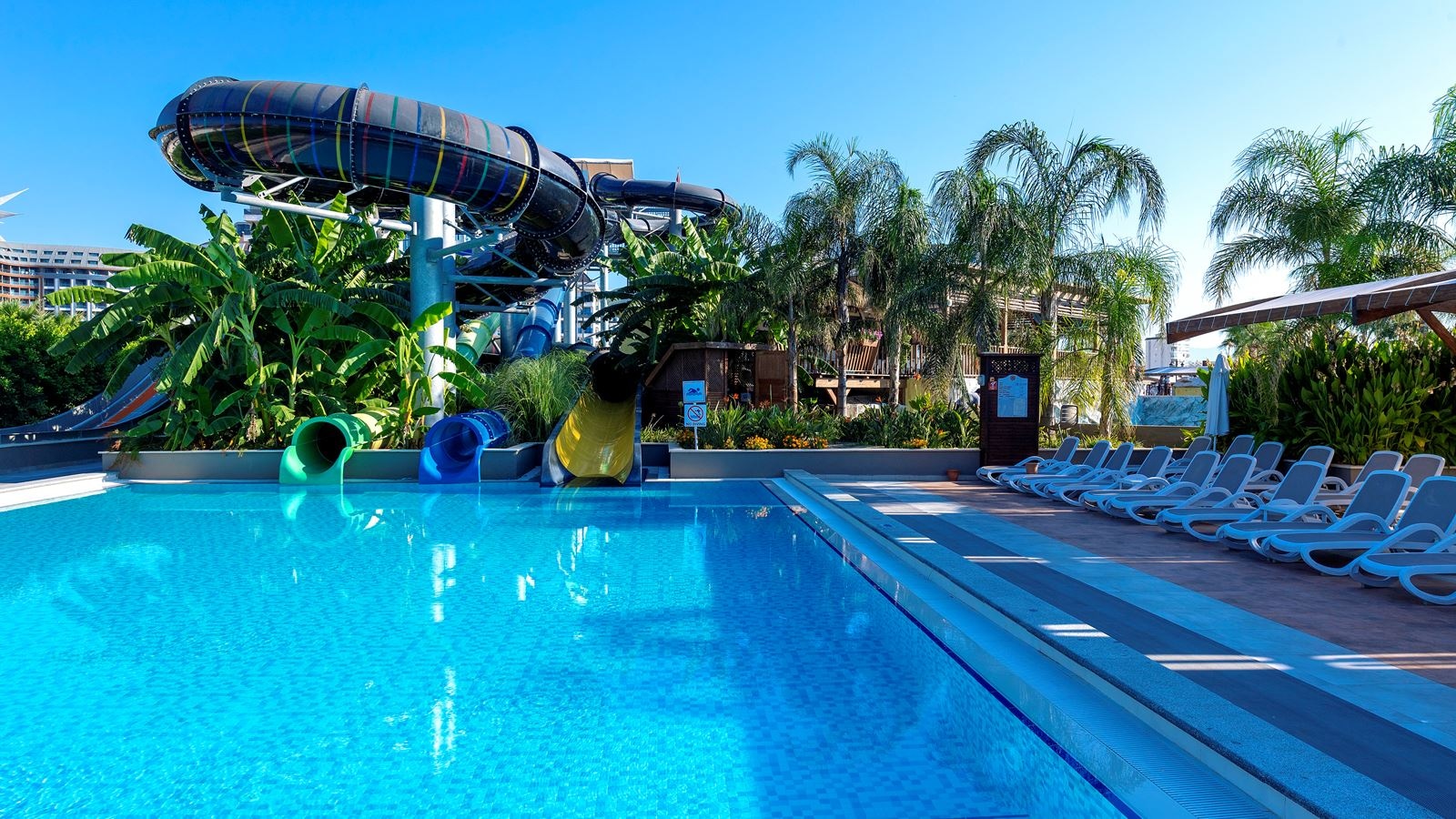 water-park-water-park