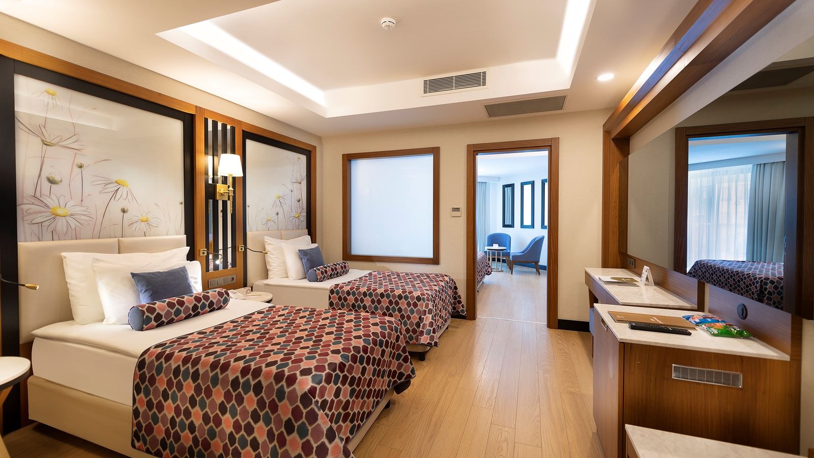 rooms-family-room-sea-view