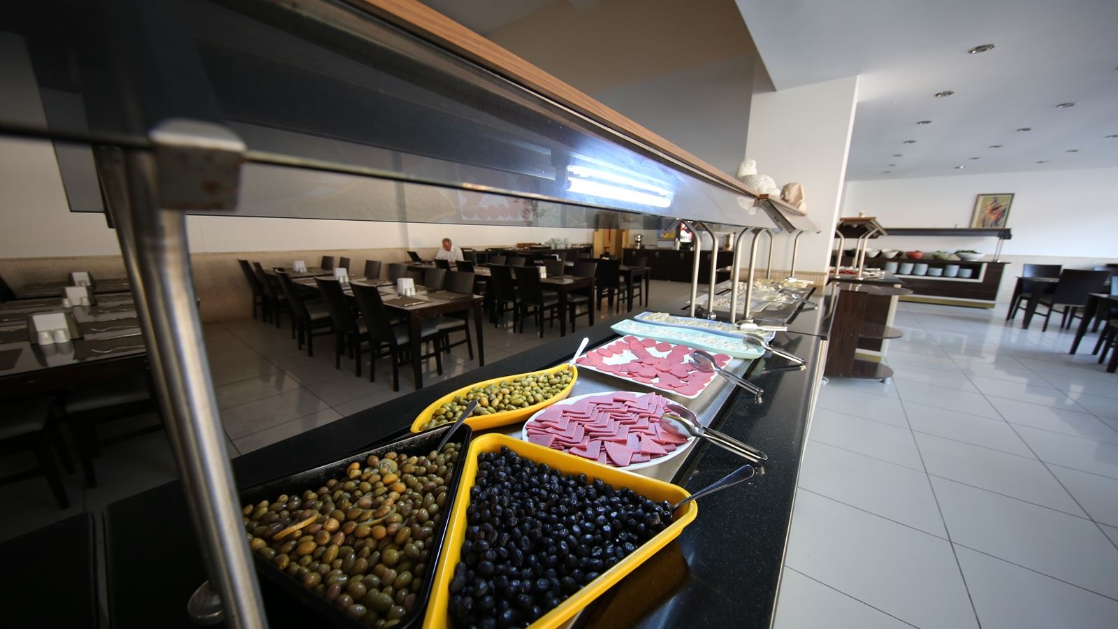 restaurants-main-restaurant