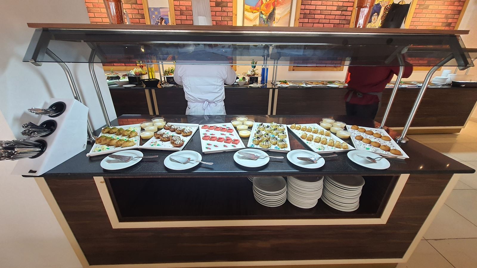 restaurants-main-restaurant