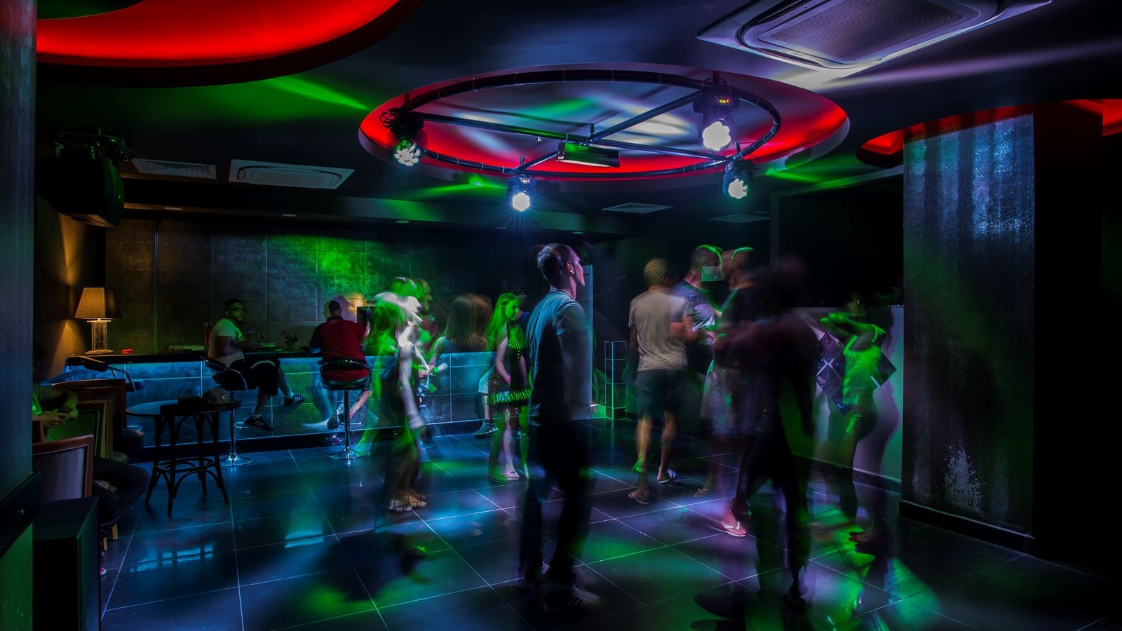 bars-disco-bar