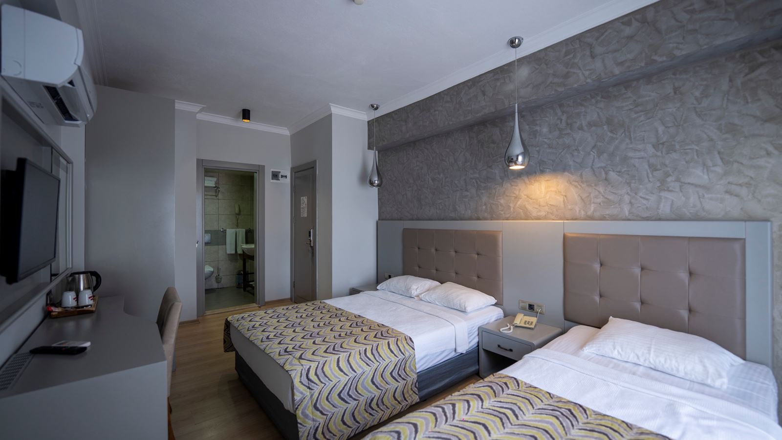 rooms-standrad-room-land-view