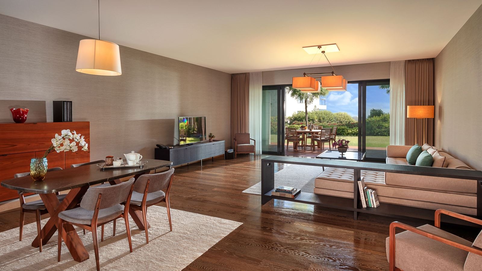 rooms-three-bedroom-residential-apartment