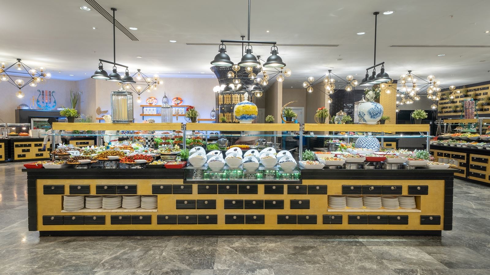 restaurants-grand-sabor-restaurant