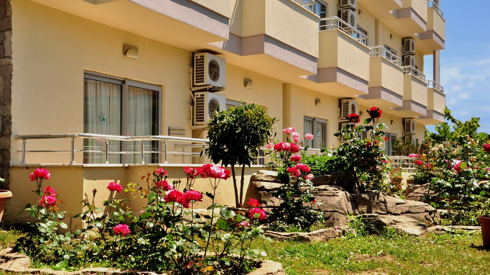 general-main-building