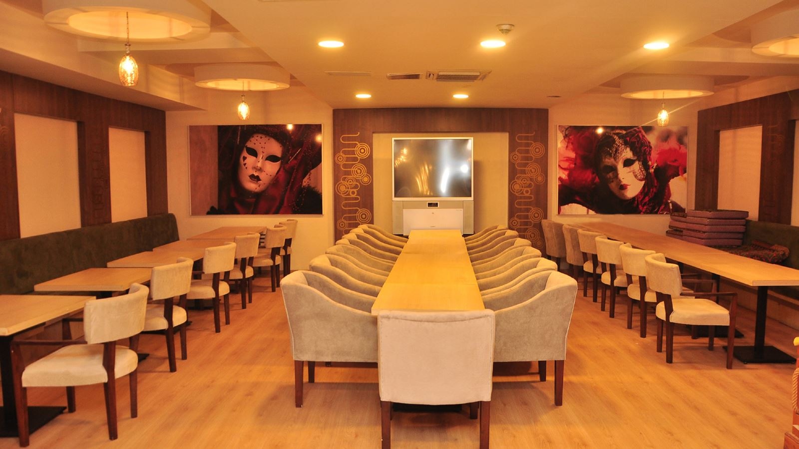 restaurants-main-restaurant