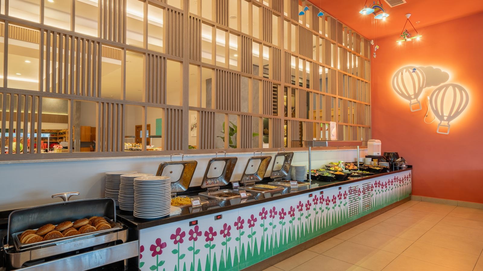 restaurants-the-restaurant