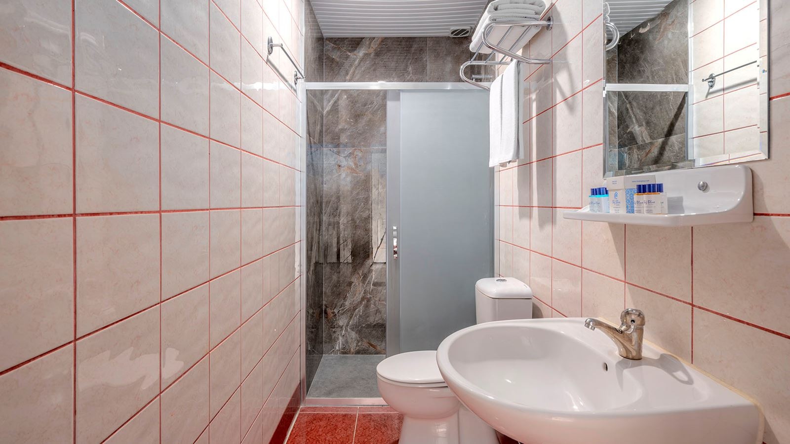 rooms-standard-room-with-balcony